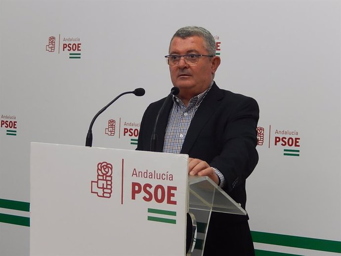 El secretario de Política Institucional del PSOE de Córdoba, Jesús María Ruiz, en la sede provincial de su partido en una imagen de archivo.