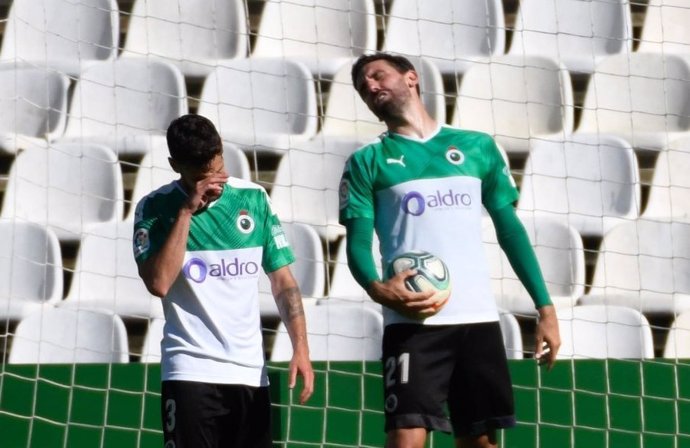 AMP.- Fútbol/Segunda.- (Crónica) El Racing desciende a Segunda B y el Cádiz reaf