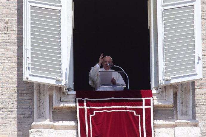 Vaticano.- El Papa llama a un alto el fuego "mundial e inmediato" para proporcio