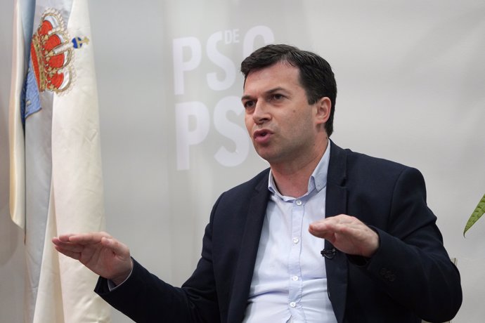  El secretario general del PSdeG-PSOE y candidato a la presidencia de la Xunta de Galicia, Gonzalo Caballero