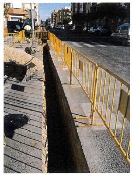 Obras de sustitución del cableado eléctrico de Endesa para mejorar el suministro eléctrico en Amposta