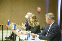 Yolanda Díaz pide a Feijóo que "ejerza sus competencias" en industria y en la tramitación del ERE de Alcoa San Cibrao