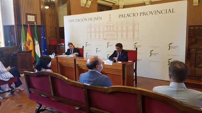 Consejo Provincial del Aceite de Oliva con la presencia del ministro Luis Planas