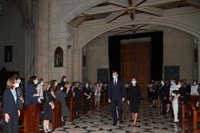 Cerca de 400 personas asisten al funeral por las víctimas de la pandemia
