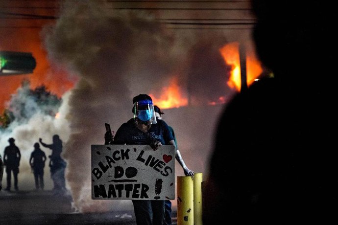 Protestas por la muerte de Rayshard Brooks en Atlanta, Georgia, Estados Unidos.