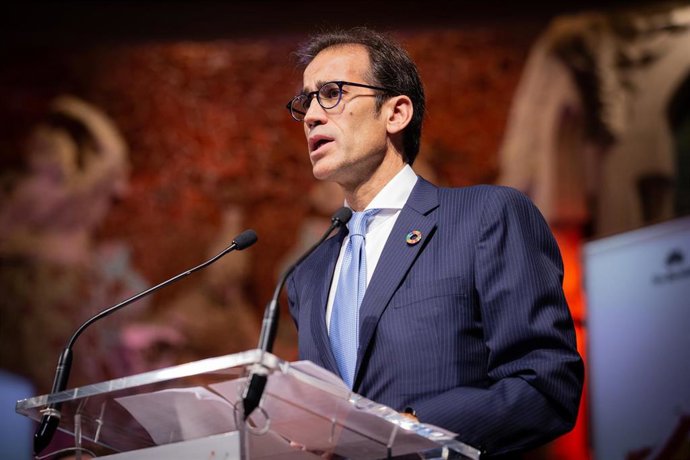 El presidente del Consejo de Fira Barcelona, Pau Relat interviene en la presentación del BforPlane, el principal evento mundial para la sostenibilidad, que reúne a líderes empresariales internacionales para debatir y proponer soluciones a los grandes de