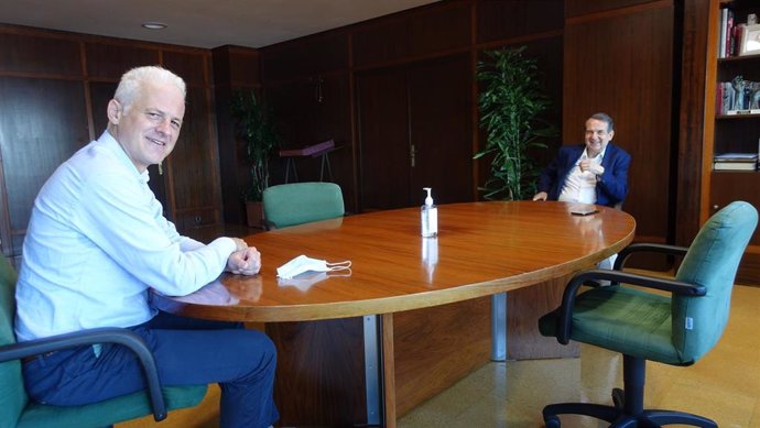 El alcalde de Logroño se reúne en Vigo con su homólogo Abel Caballero, presidente de la FEMP