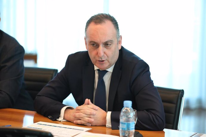 El director Financiero y de Expansión de Correos, Roberto Ducay, durante la presentación de los resultados de la compañía en el primer trimestre 2019 y  las líneas estratégicas en que trabaja el operador postal público.  
