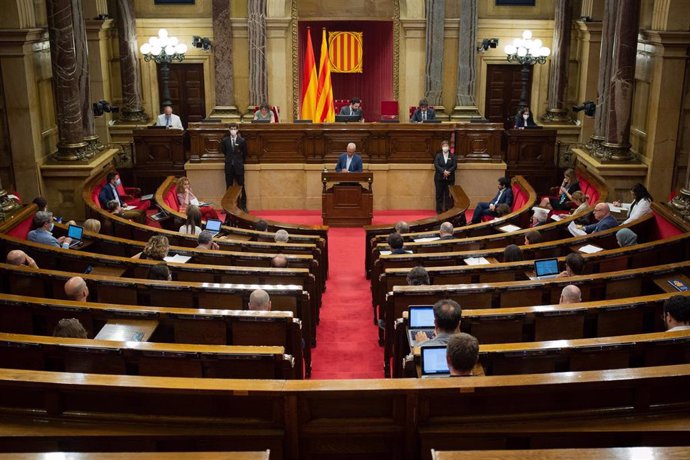 Pleno monográfico del Parlament de Catalunya sobre las residencias de la tercera edad, este martes 7 de julio del 2020