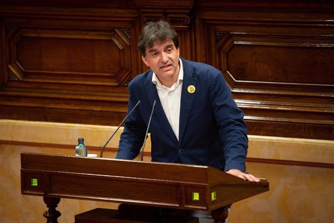 El diputado de ERC Sergi Sabri en el debate monográfico de residencias del Parlament del 7 de julio de 2020