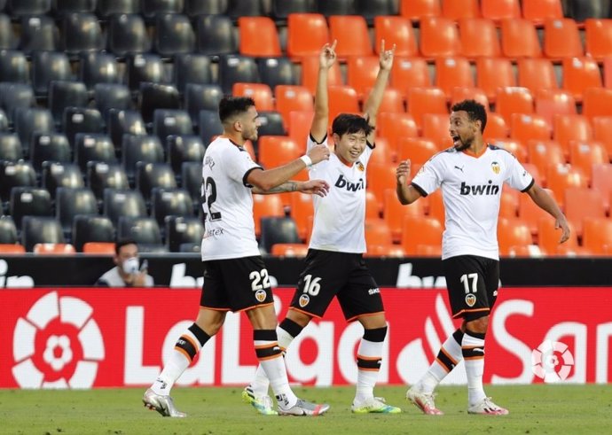 Kang In Lee celebra el gol del triunfo del Valencia CF