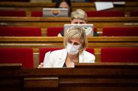 Vergés acusa l'oposició de "frivolitzar" al debat de les residències al Parlament