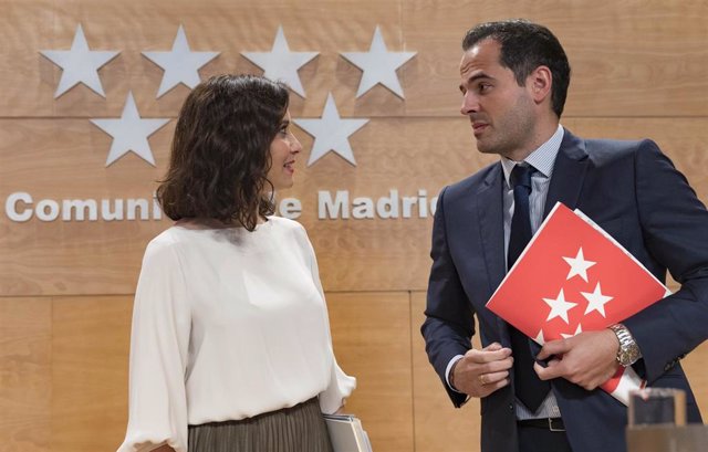 Imagen de recurso de la presidenta de la Comunidad de Madrid, Isabel Díaz Ayuso, y el vicepresidente, Ignacio Aguado, en la rueda de prensa posterior al Consejo de Gobierno