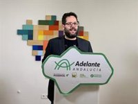 Adelante afea un "nuevo golpe" de la Junta a la educación pública con un plan de refuerzo que "prioriza a la concertada"