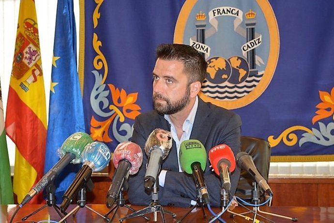 Fran González, delegado de la Zona Franca de Cádiz