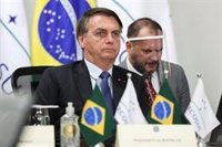 Bolsonaro dice que está "muy bien" tomando hidroxicloroquina y confía en "vivir mucho tiempo"