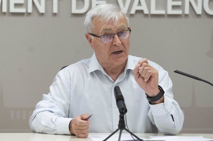 Fútbol.- El alcalde de Valencia resalta que Peter Lim debe "cumplir los compromi