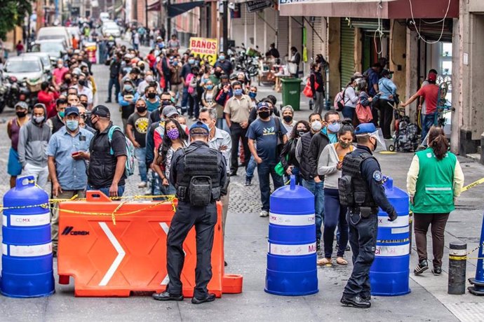 Coronavirus.- México alcanza un nuevo máximo de casos diarios y ya cuenta con má
