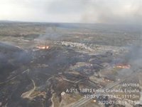 Estabilizado el incendio forestal en un paraje de Freila (Granada)