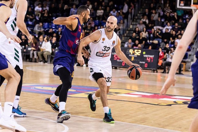 Nick Calathes of Panathinaikos, during the Turkish Airlines EuroLeague match between  FC Barcelona  and Panathinaikos OPAP Athens at Palau Blaugrana on December 13, 2019 in Barcelona, Spain.