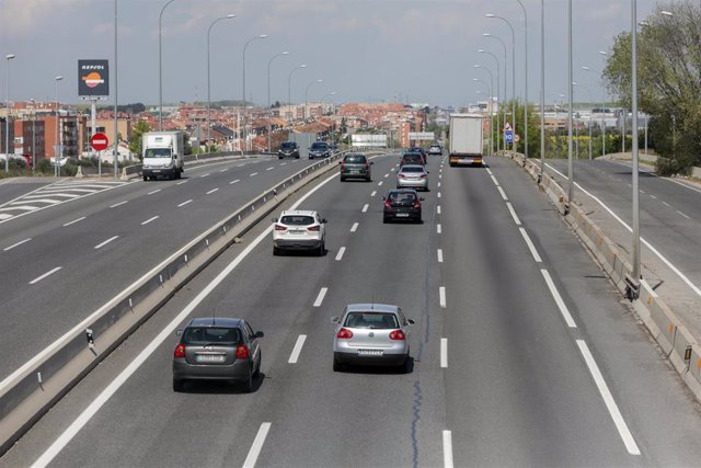 Carretera de Andalucía a su paso por Madrid, en la Semana Santa de este año, marcada por la crisis del coronavirus