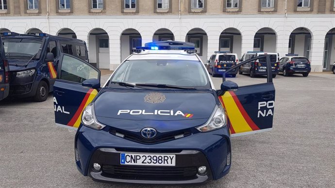 Nuevos coches de la Policía Nacional.