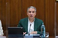 Bendodo afirma que la reincorporación del personal de Junta "es fruto del diálogo" y Adelante pide conciliación