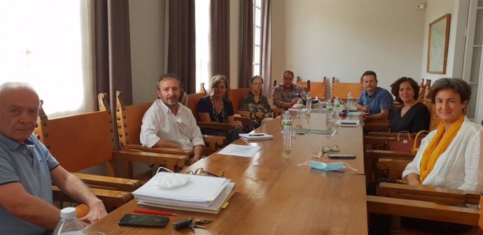 Reunión entre representantes del Gobierno de Navarra, la Confederación Hidrográfica del Ebro y el Ayuntamiento de Tafalla para abordar la inundabilidad en esa localidad