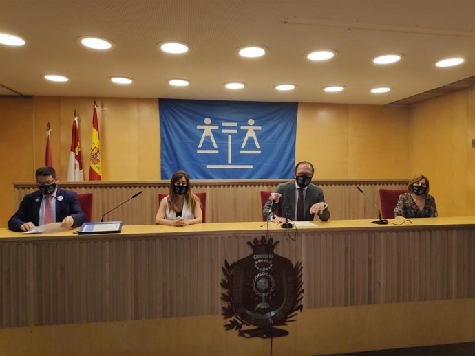 Celebración del Día de la Justicia Gratuita en el Colegio de Abogados de Valladolid.