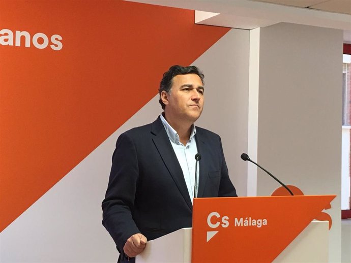 El parlamentario andaluz y portavoz de Cs en Málaga, Carlos Hernández White en una foto de archivo