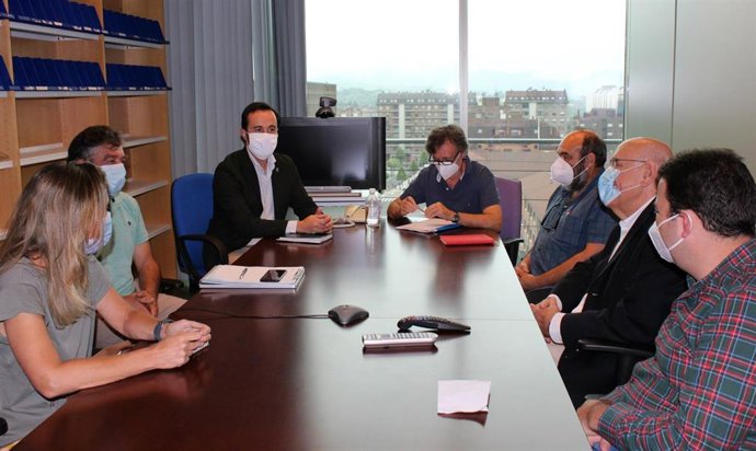 Reunión red de varamiento de cetáceos del Principado.