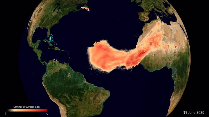 Los satélites de la ESA siguen a 'Godzilla', la "inusual" columna de polvo del S