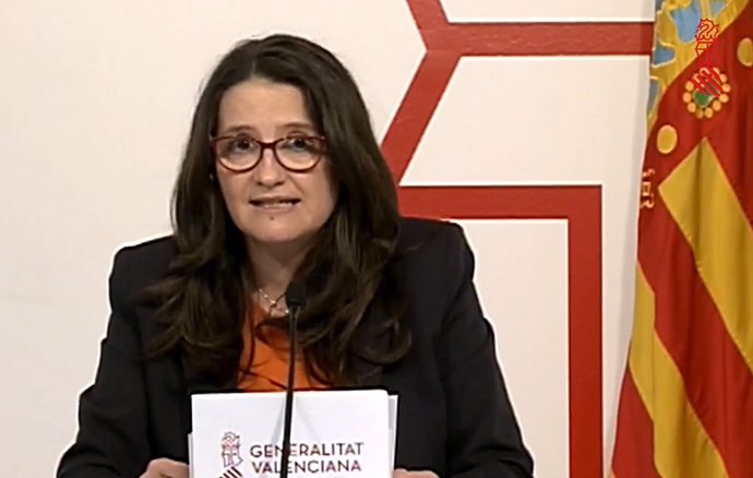 Mónica Oltra en rueda de prensa (foto de archivo)
