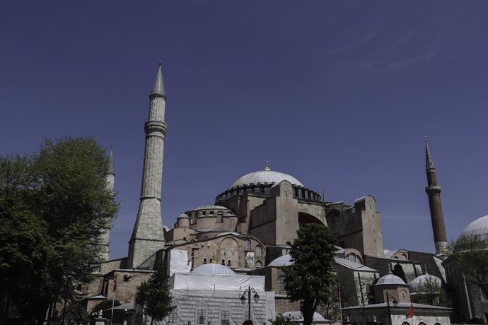Turquía.- La Justicia turca abre la puerta a la reconversión de Santa Sofía en u