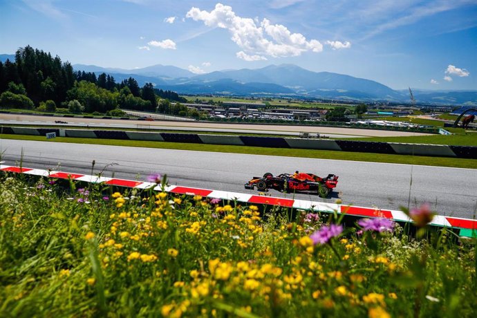 Max Verstappen rodando en Austria