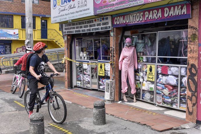 Coronavirus.- Bogotá volverá a la cuarentena el lunes ante el elevado número de 