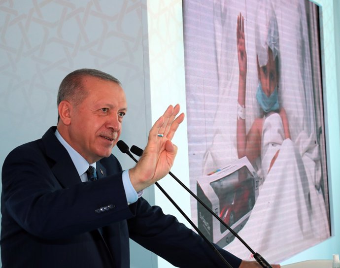 Turquía.- Turquía aprueba una polémica ley que facilitaría la creación de colegi