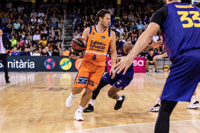 Sam Van Rossom en un Bara-Valencia Basket