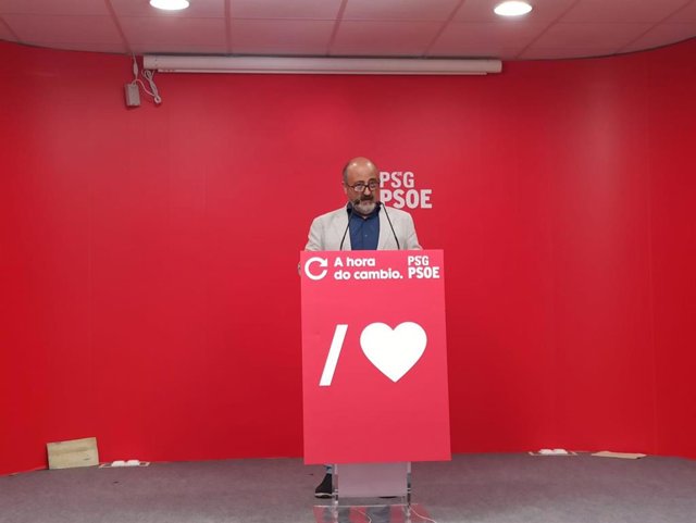 El secretario de Organización del PSdeG, José Antonio Quiroga, en rueda de prensa