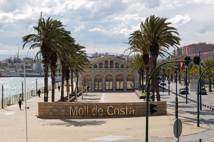 El Moll de la Costa en el Port de Tarragona