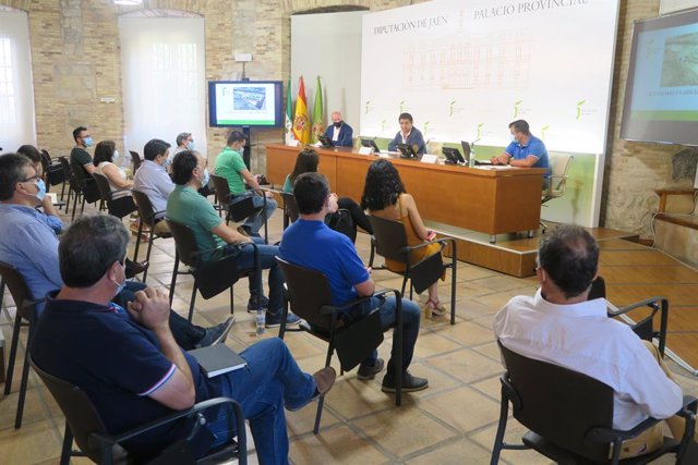 Presentación  del proyecto de ampliación del vertedero delaplanta Jaén-Sierra Sur
