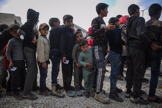 Niños desplazados en la provincia de Idlib, en el noroeste de Siria