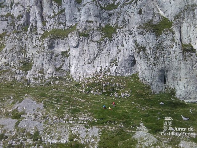 Rescate de un hombre en Peña Lusa, en Espinosa de los Monteros (Burgos).