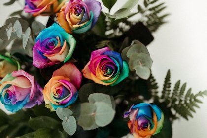 NATURKENVA, especialistas en ramos de flores artesanales y de grandes  dimensiones, lanzan su tienda online
