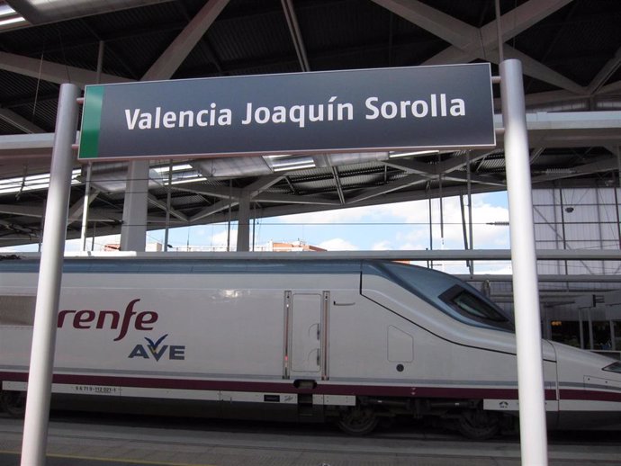 AVE, estación Joaquín Sorolla.