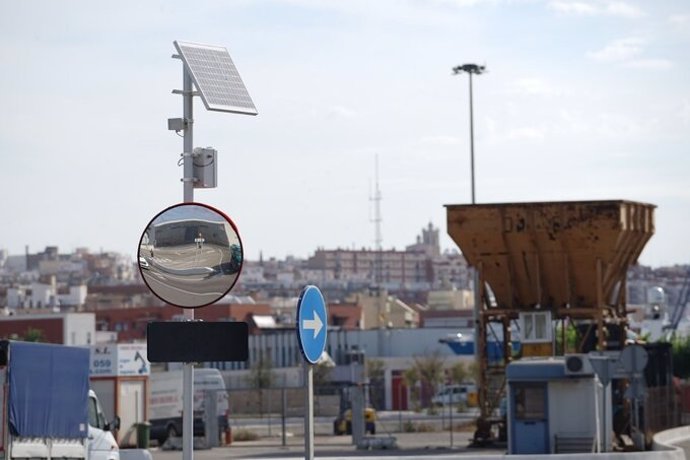 Una de las nuevas señales inteligentes incorporadas en el Port de Tarragona