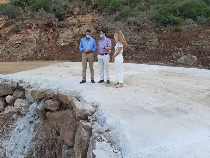 Málaga.- La Junta restaura el acceso a la explotaciones ganaderas y apícolas de 