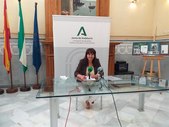 Estela Villalba, en rueda de prensa.