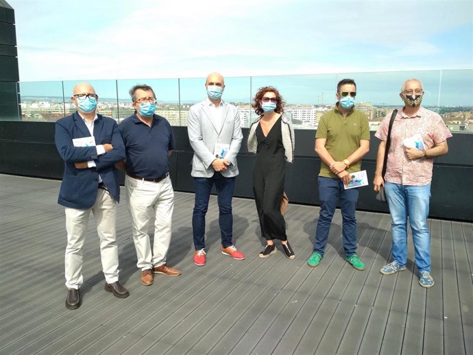 Presentación del III ciclo 'Música para noches de verano' en la azotea del IAACC 'Pablo Serrano' de Zaragoza.