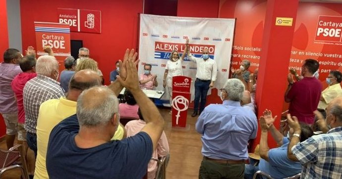 Pepa González Bayo, elegida por aclamación candidata del PSOE a la alcaldía de Cartaya.